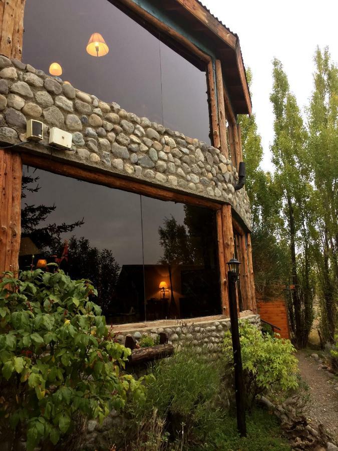 Solares Del Sur Villa El Calafate Buitenkant foto